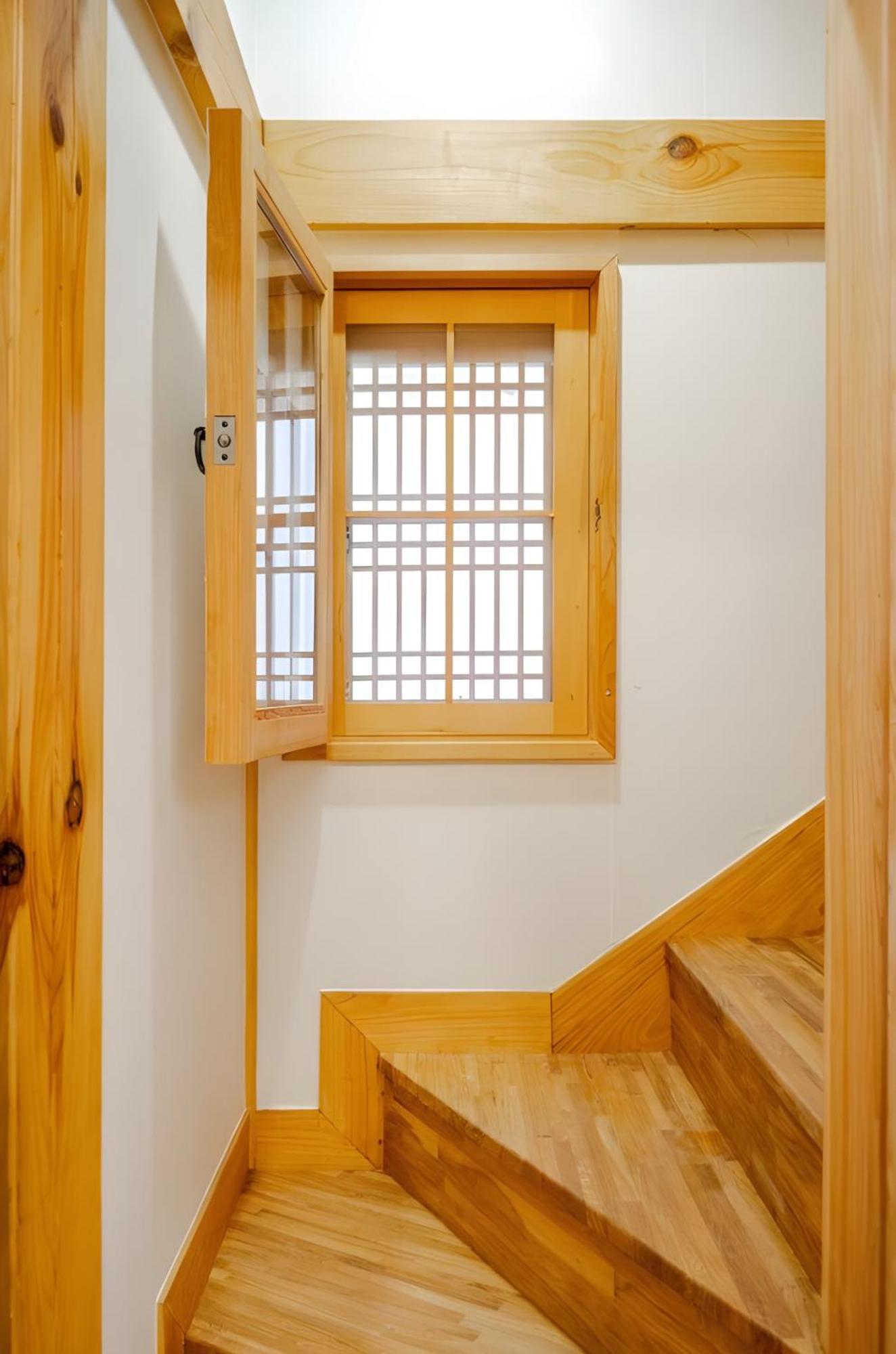 Numaru - Luxury Private Hanoks In Seochon, Villa